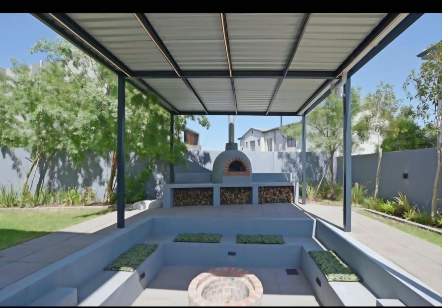 4 Bedroom Property for Sale in Sagewood Western Cape